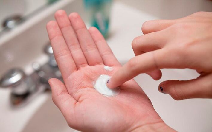 Rubbing soda for penis enlargement
